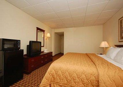 Quality Inn And Suites Conference Center Richmond Habitación foto