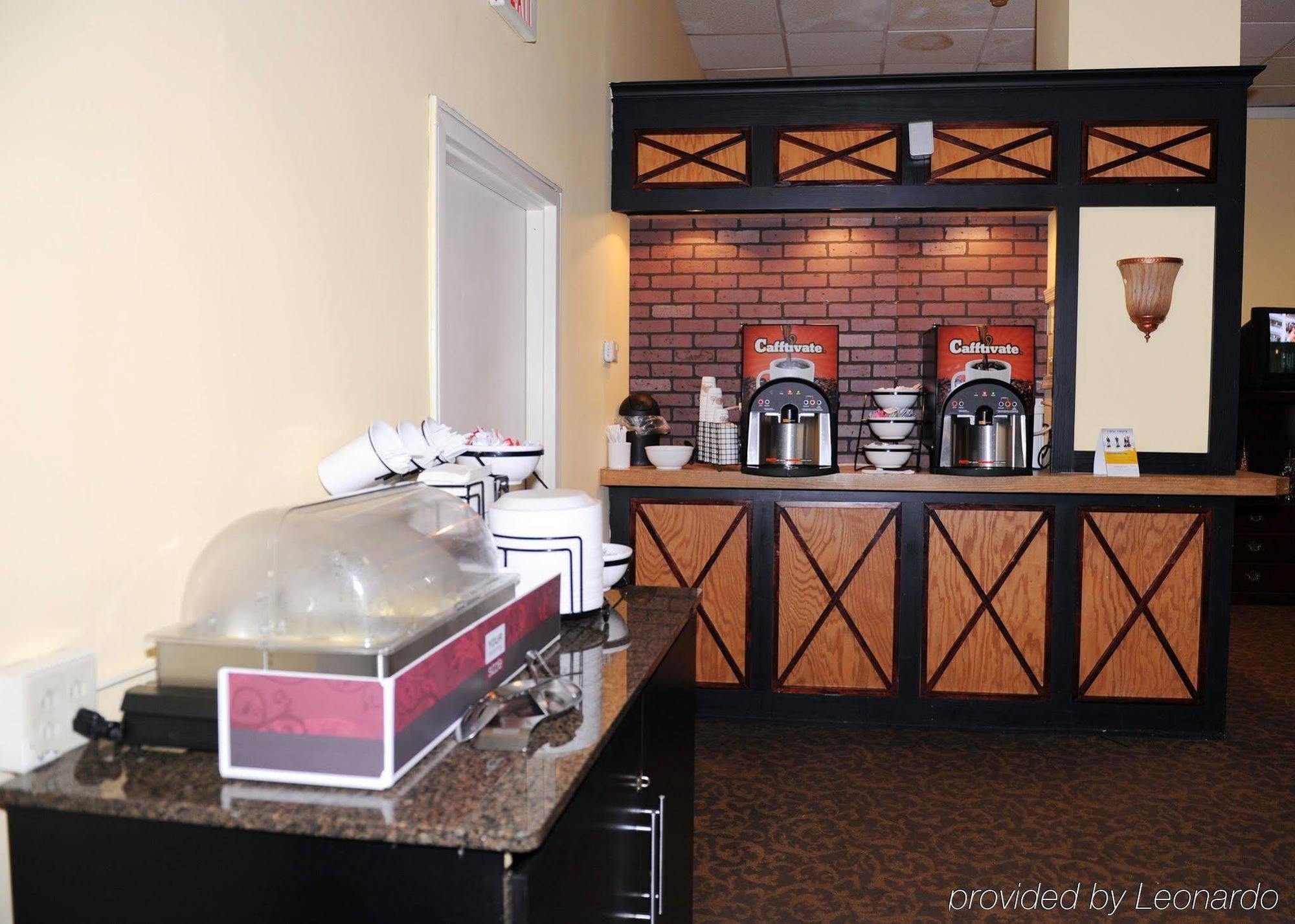 Quality Inn And Suites Conference Center Richmond Restaurante foto